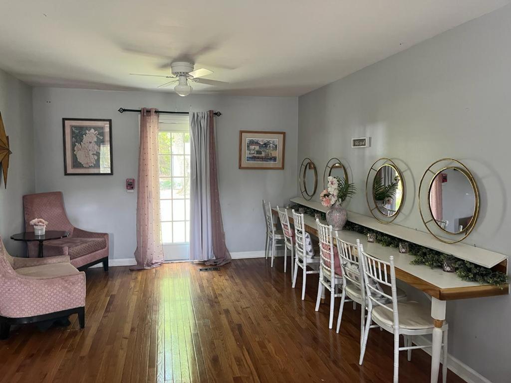 Bed and Breakfast Georgia Palms & Gardens Powder Springs Exteriér fotografie